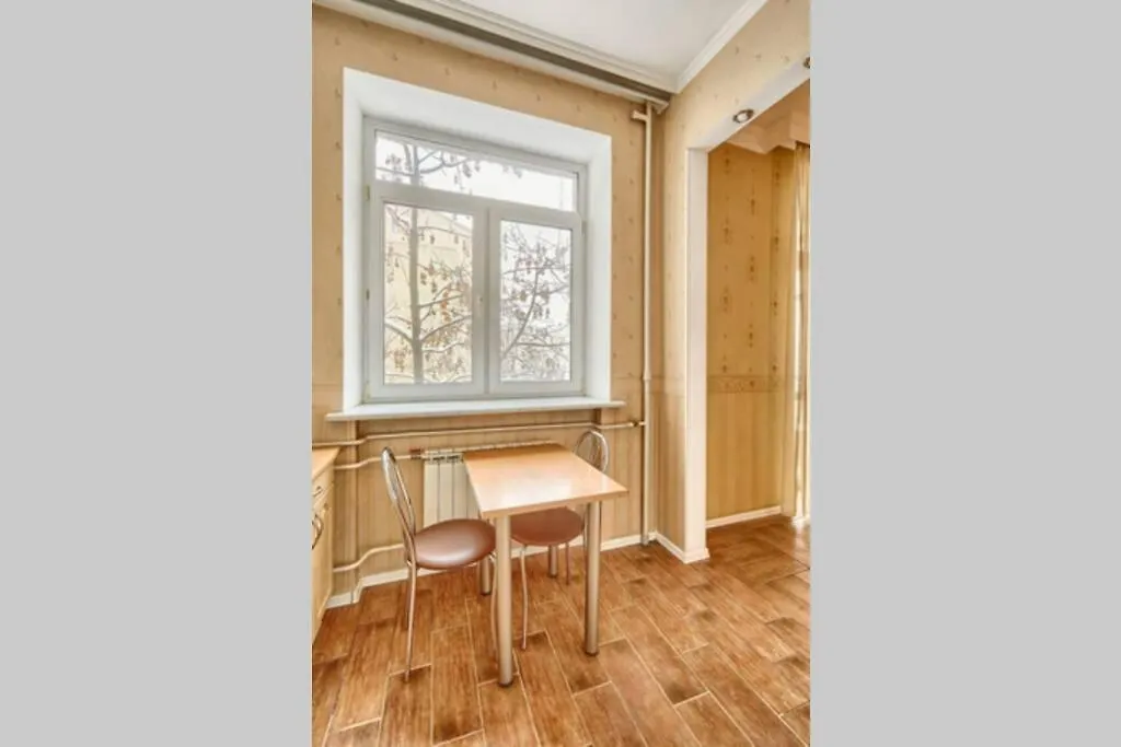 Apartment Near Bessarabsky Square Kiev