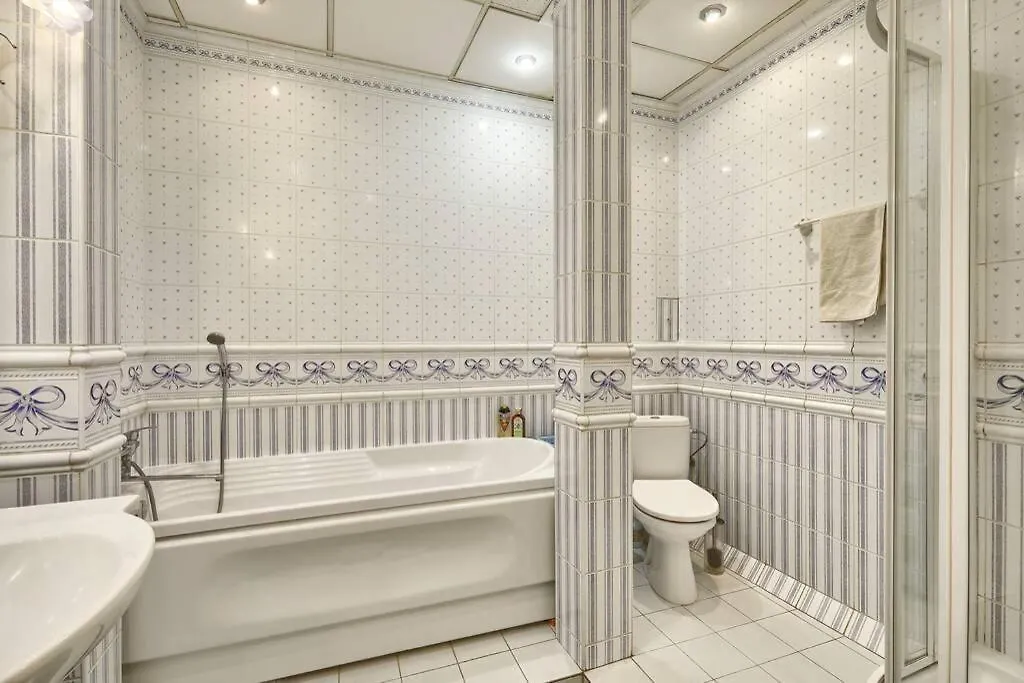 Apartment Near Bessarabsky Square Kiev